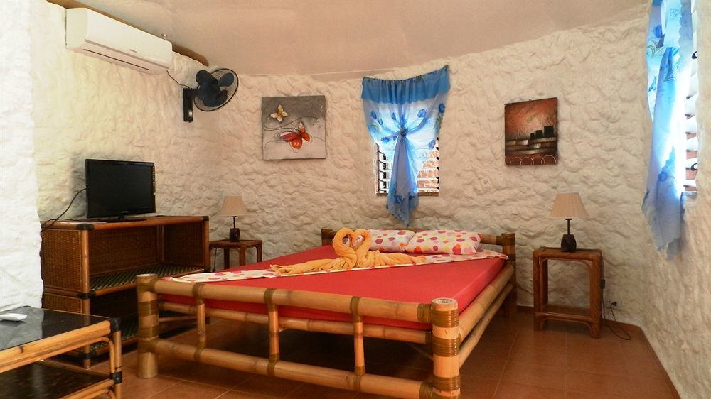 Panglao Chocolate Hills Hostel Екстериор снимка